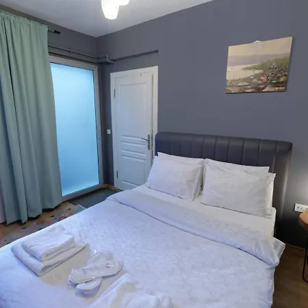 Cozy Center 1br W Balcony Near Galataport ! *